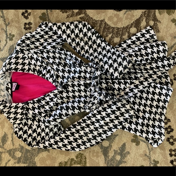 Jackets & Blazers - Houndstooth Pea Coat
